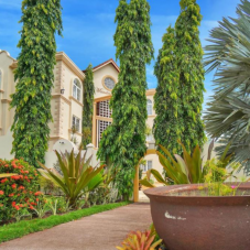 Mandela Court Luxury Hotel - 'D' Grand Ashoka Restaurant & Bar