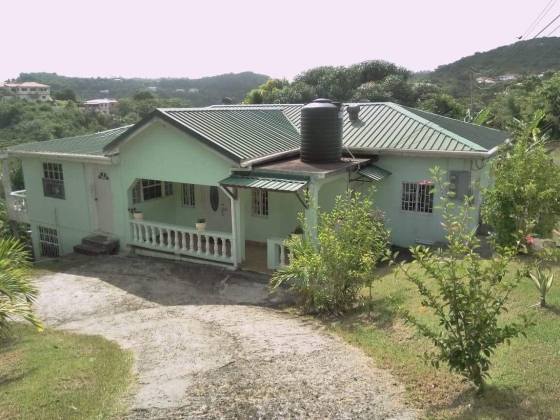 Fenced property. 3 bedroom 2 bath. Master A/c bedroom. Semi furnished. Call 420 3587